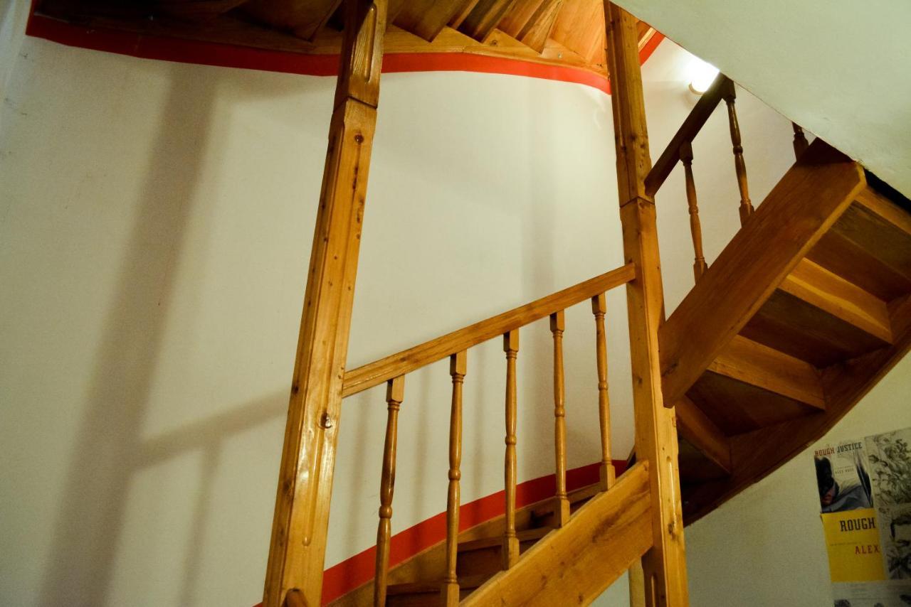 Grandpa'S Hidden Crib, 6 Bedroom, Pet Friendly Sinaia Bagian luar foto