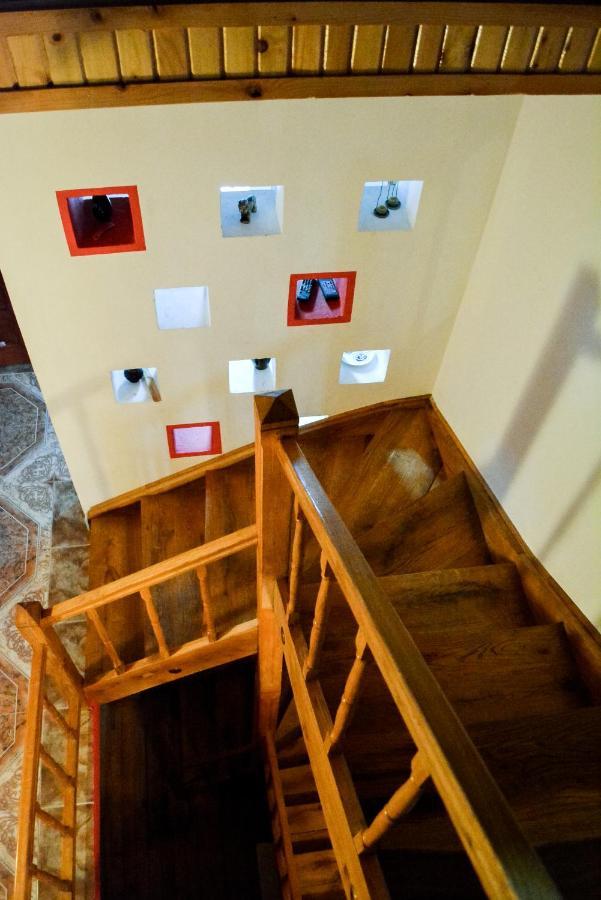 Grandpa'S Hidden Crib, 6 Bedroom, Pet Friendly Sinaia Bagian luar foto