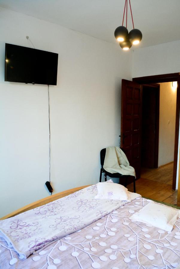 Grandpa'S Hidden Crib, 6 Bedroom, Pet Friendly Sinaia Bagian luar foto